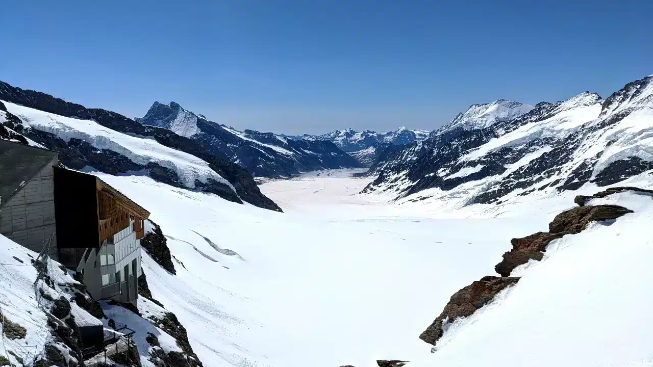 The glacier landscape near the trail from Jungfraujoch to Mönchsjochhütte